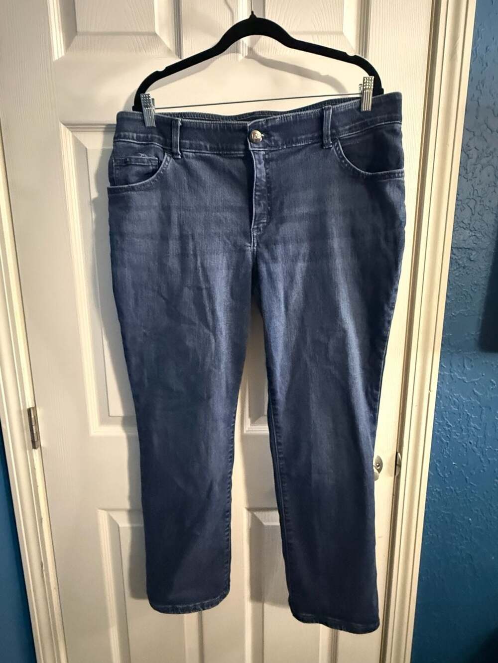 Lee Flex Motion Women's Blue Denim Straight Leg Jeans